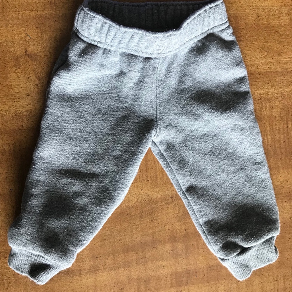 Baby boy grey sweatpants